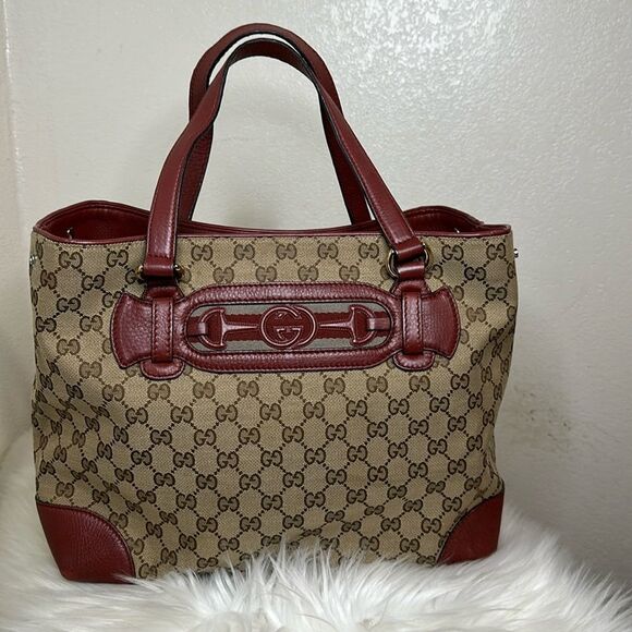 💯 Authentic Gucci Beige/Red GG Canvas and Leather Medium Supreme Tote🍀 - Picture 1 of 15